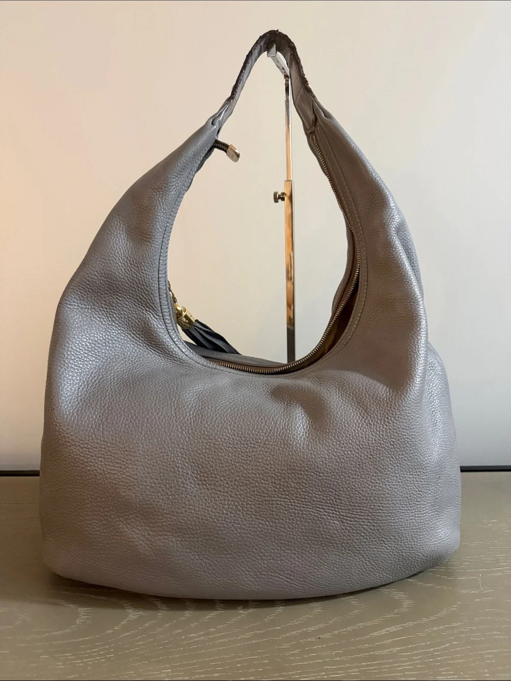 Gucci hobo crafted